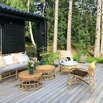 別荘 Elegant New On Quiet Woodland Site Nykøbing Sjælland
