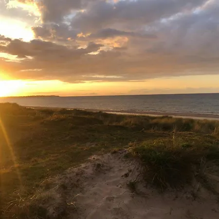 Elegant New On Quiet Woodland Site * Nykøbing Sjælland